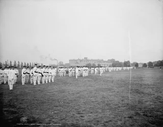 Ejercicio de artillería, Academia Naval de EE.UU., Annapolis, Maryland, c.1903